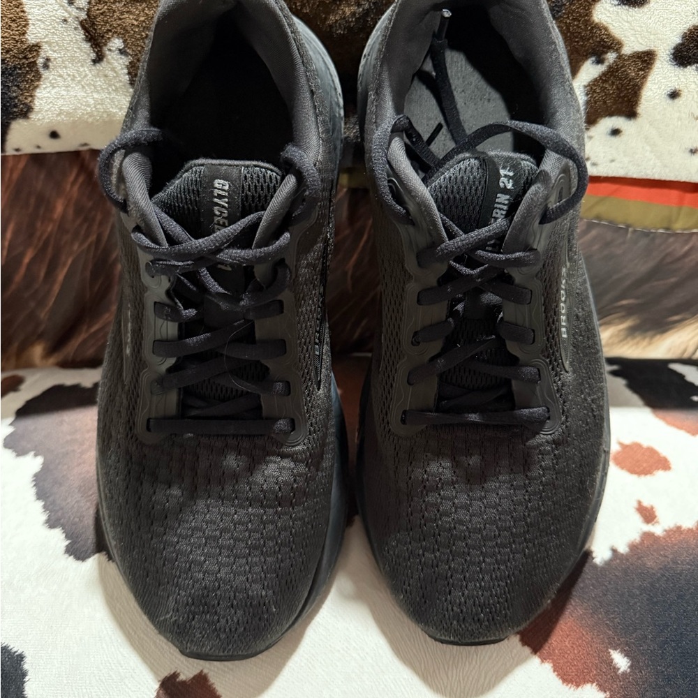 Brooks Black Athletic Shoes